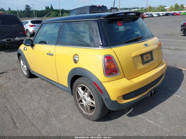 2009 MINI COOPER S WMWMF73579TT97876 Photo 2