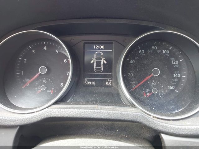 1VWDT7A38HC066443 Volkswagen 1.8 tsi