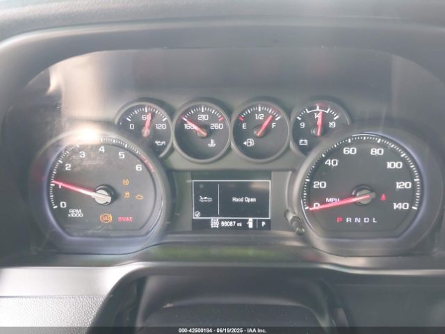 1GCRYAEF3MZ217868 Chevrolet l82