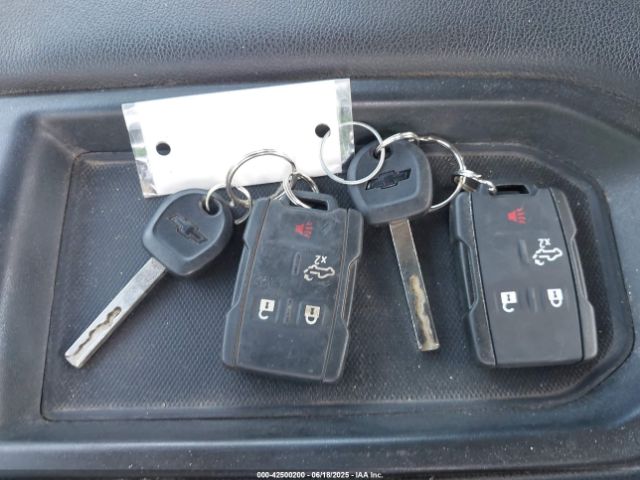 1GCRYAEF7MZ212124 Chevrolet l82