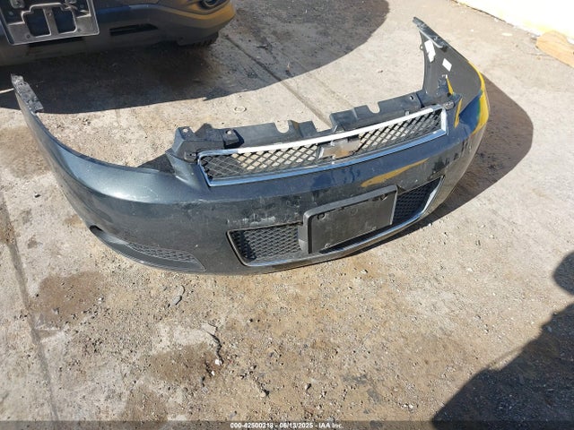 2G1WC5E33E1110496 Chevrolet lfx