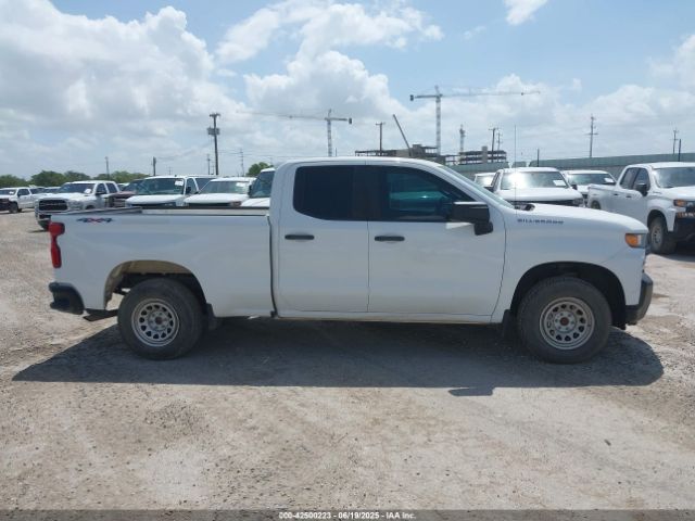 1GCRYAEF9MZ218412 Chevrolet l82