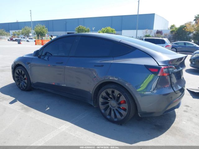 2021 TESLA MODEL Y 5YJYGDEF9MF298607 Photo 2