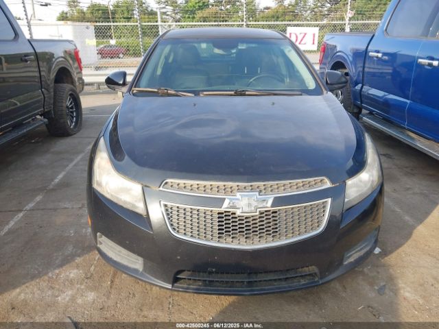 1G1P75SZ5E7204609 Chevrolet Cruze Diesel