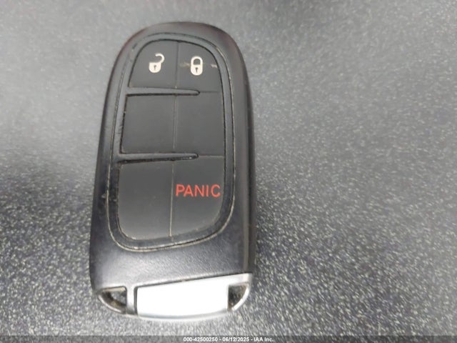 3C6UR5DL2KG544059 RAM 2019