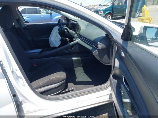 Hyundai Elantra 2023 5NPLS4AG6PH102748 Image 18