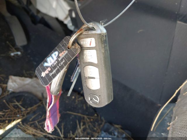 JM3TB3CAXE0443607 Mazda cav federal/canada