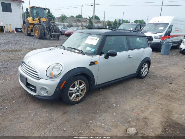 2013 MINI CLUBMAN WMWZF3C57DT571288 Photo 1