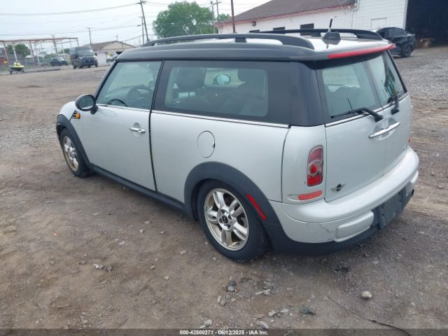 2013 MINI CLUBMAN WMWZF3C57DT571288 Photo 2