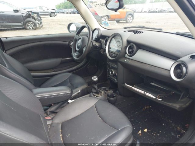 2013 MINI CLUBMAN WMWZF3C57DT571288 Photo 4
