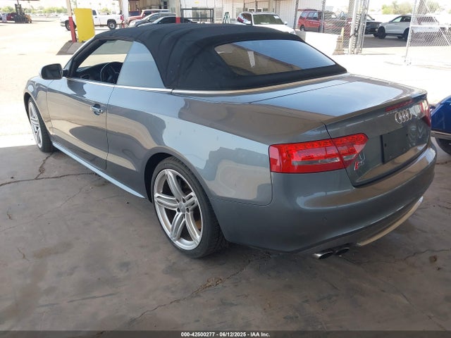 2012 AUDI S5 WAUVGAFH9CN005822 Photo 2
