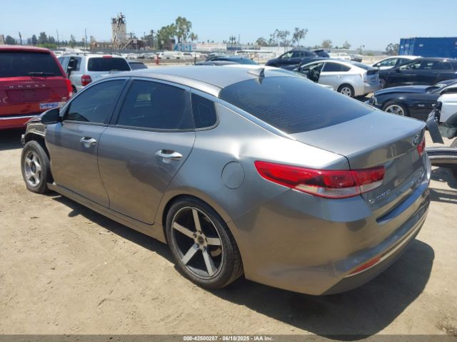 2018 KIA OPTIMA 5XXGT4L38JG199768 Photo 2