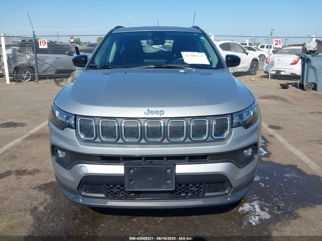 3C4NJDFB9NT170662 Jeep Compass