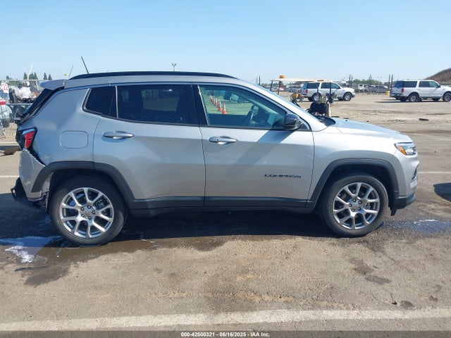 3C4NJDFB9NT170662 Jeep Compass