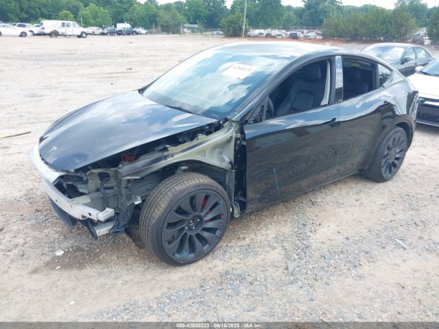 7SAYGDEF3NF328009 Tesla Model Y