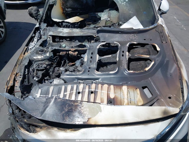 1HGCV3F48KA017881 Honda lfb2