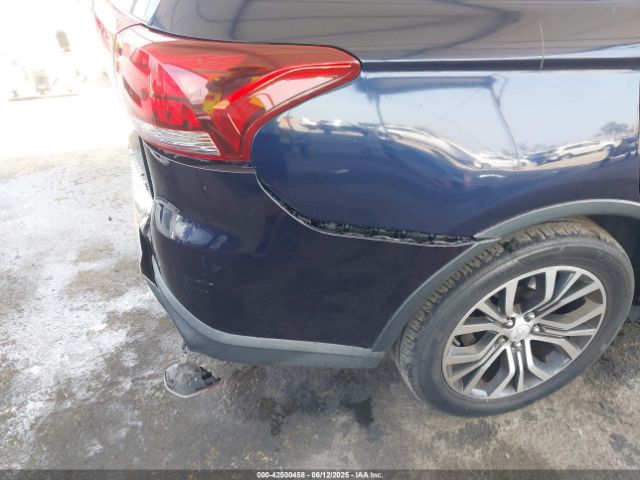 JA4AD3A38GZ034254 Mitsubishi Outlander Se