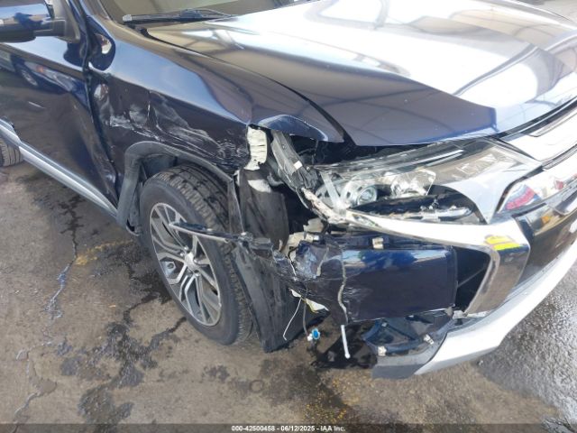 JA4AD3A38GZ034254 Mitsubishi Outlander Se