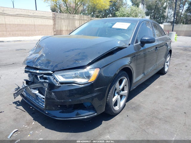 2015 AUDI A3 WAUACGFF8F1028239 Photo 1