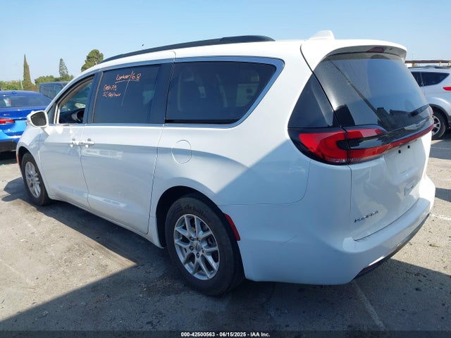 Chrysler Pacifica Touring L 2022 2C4RC1BG9NR209216 Image 3