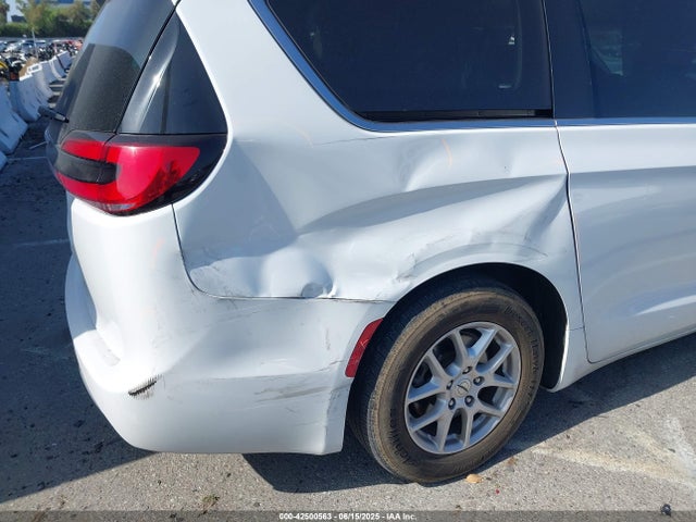 Chrysler Pacifica Touring L 2022 2C4RC1BG9NR209216 Image 6