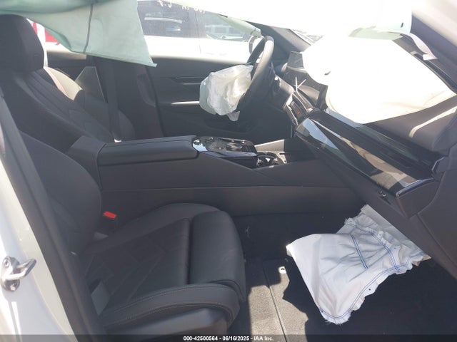 BMW 530I 2025 WBA53FJ0XSCU65589 Image 5