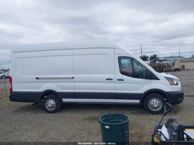 1FTBR3U86RKA14633 Ford Transit-250 Cargo Van
