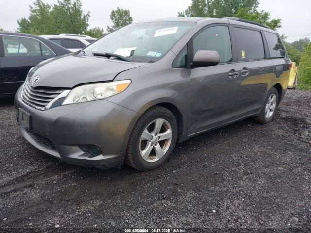 2015 TOYOTA SIENNA 5TDKK3DC6FS529807 Photo 1