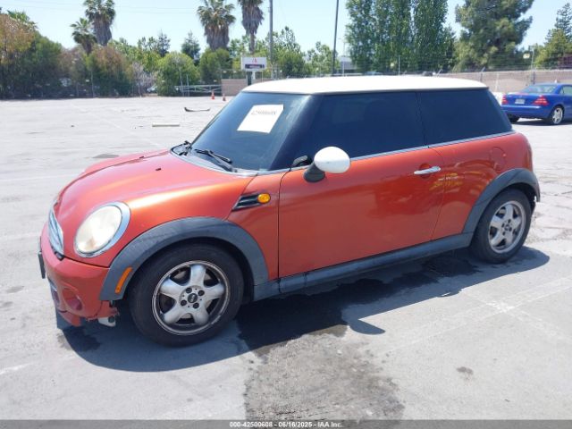 2011 MINI COOPER WMWSU3C50BT094515 Photo 1