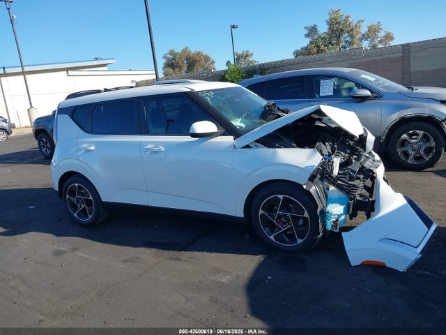 KIA mpi nu 2023 KNDJ33AU4P7842372 Image 14