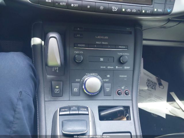 JTHKD5BH4E2191414 Lexus CT 200H
