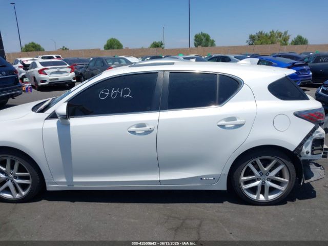 JTHKD5BH4E2191414 Lexus CT 200H
