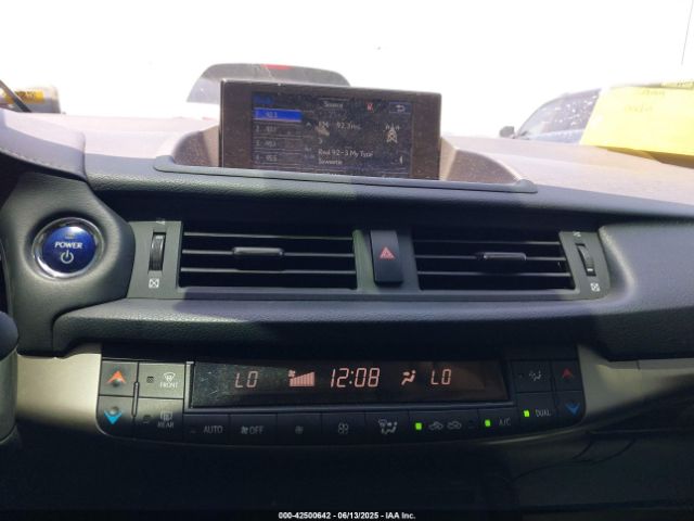 JTHKD5BH4E2191414 Lexus CT 200H