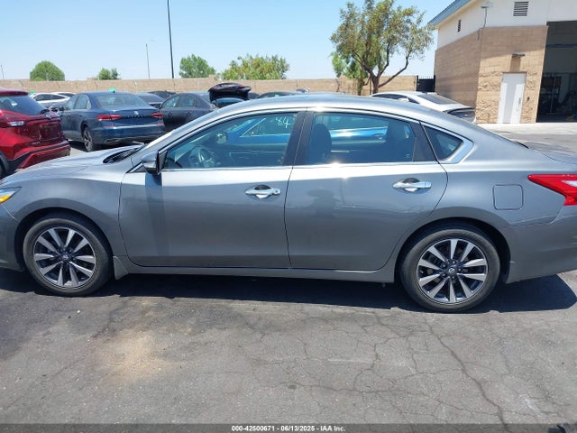 1N4AL3AP8GC223782 Nissan 2016