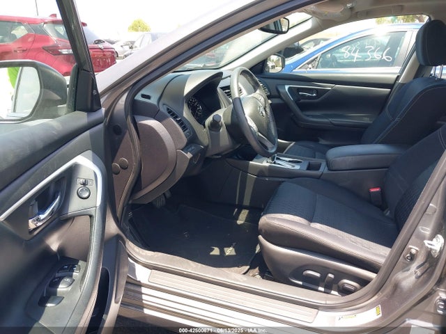 1N4AL3AP8GC223782 Nissan 2016
