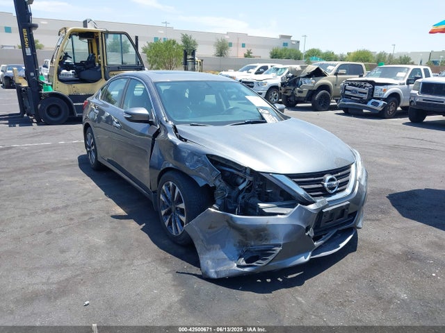 1N4AL3AP8GC223782 Nissan 2016