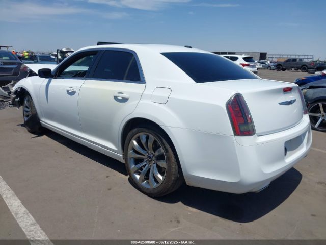 2014 CHRYSLER 300 2C3CCABG9EH373372 Photo 2