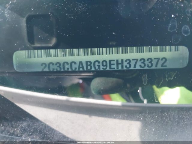 2014 CHRYSLER 300 2C3CCABG9EH373372 Photo 8