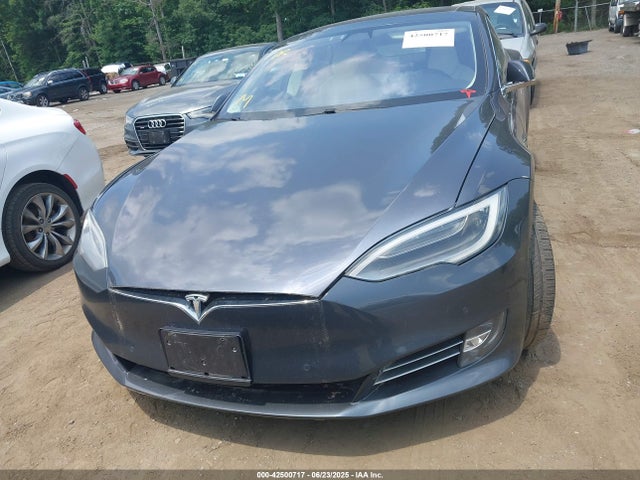 Продажа на аукционе авто 2017 Tesla Model S 100d/60d/75d/90d/p100d, vin: 5YJSA1E20HF222251, номер лота: 42500717
