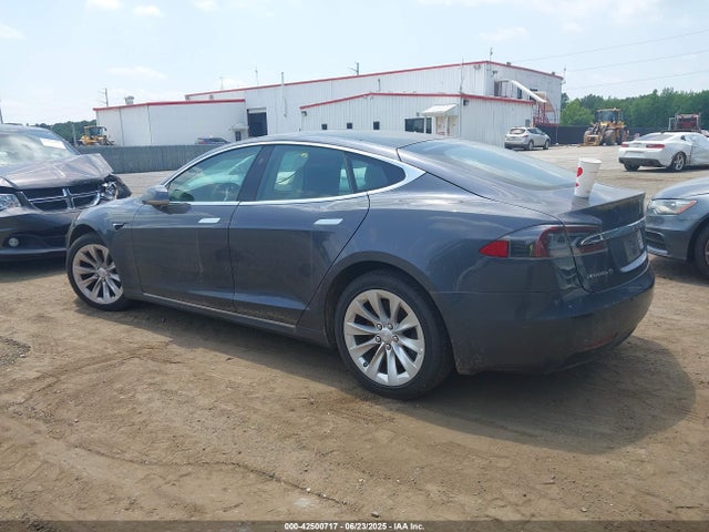 Продажа на аукционе авто 2017 Tesla Model S 100d/60d/75d/90d/p100d, vin: 5YJSA1E20HF222251, номер лота: 42500717