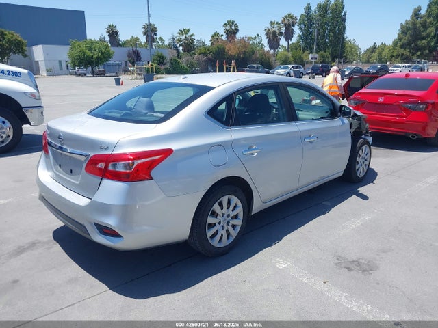 3N1AB7AP4HL674303 Nissan 2017