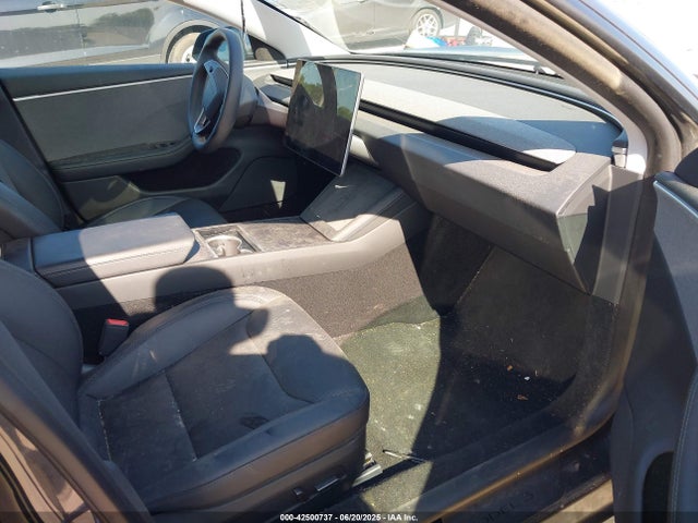2024 TESLA MODEL 3 5YJ3E1EA8RF717931 Photo 4