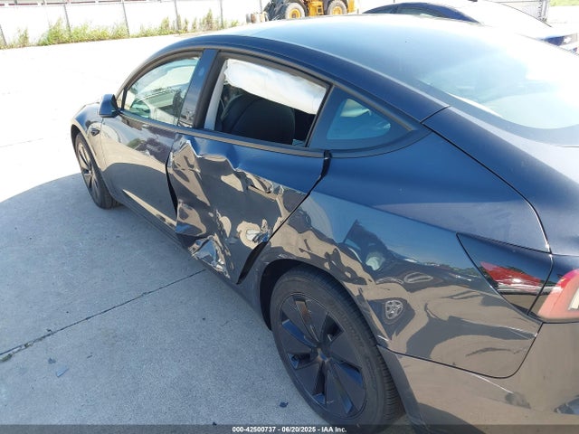2024 TESLA MODEL 3 5YJ3E1EA8RF717931 Photo 5