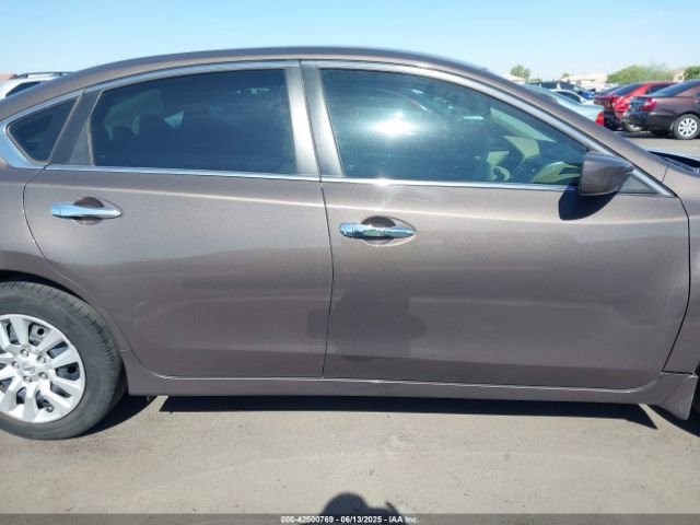 1N4AL3AP6FN334897 Nissan 2015