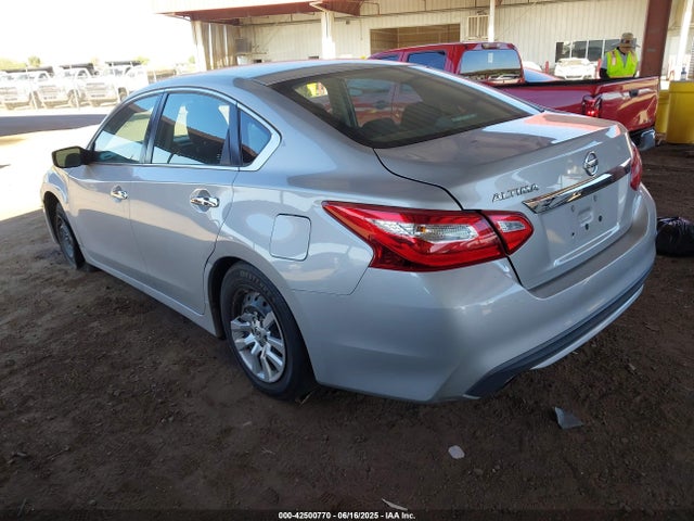 1N4AL3APXHN365816 Nissan 2017