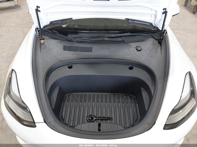 2023 TESLA MODEL 3 5YJ3E1EA8PF501350 Photo 9