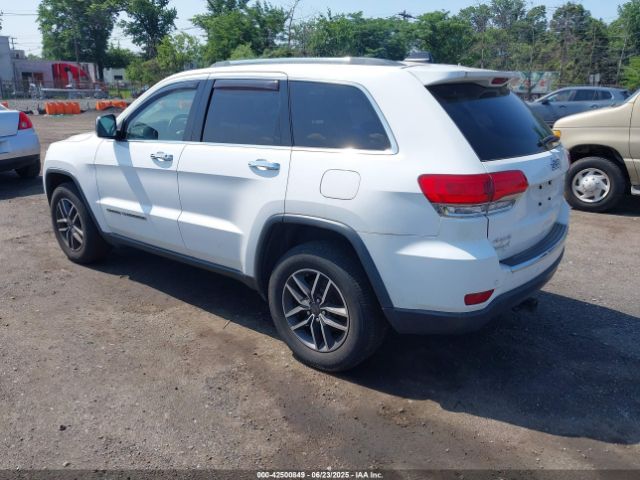 2019 JEEP GRAND CHEROKEE 1C4RJFBG8KC593755 Photo 2