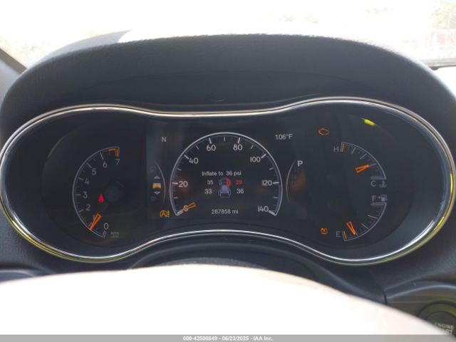 2019 JEEP GRAND CHEROKEE 1C4RJFBG8KC593755 Photo 6