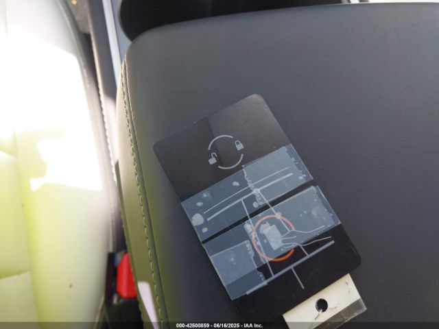 2025 TESLA MODEL Y 7SAYGDEE0SA338755 Photo 10