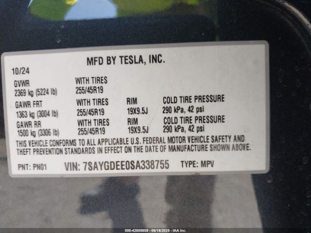 2025 TESLA MODEL Y 7SAYGDEE0SA338755 Photo 8
